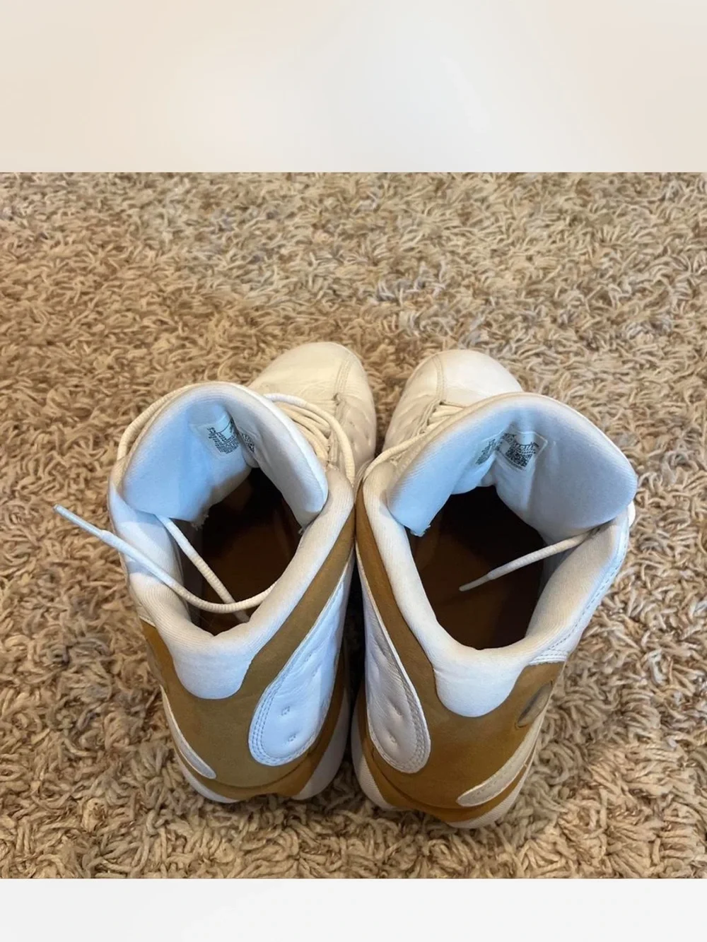 Jordan Men's Retro Basketball Shoes - White & Golden Brown